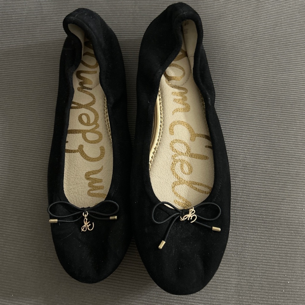 Sam Edelman Felicia black Suede Slip on Rounded Closed Toe Flexible Ballet Flats